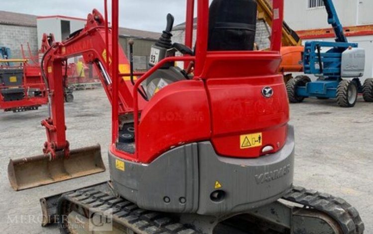 YANMAR VIO25-4  242565