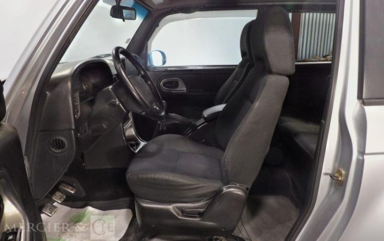 SSANGYONG Korando 2,9 TD 120CV GRIS 336ANS13