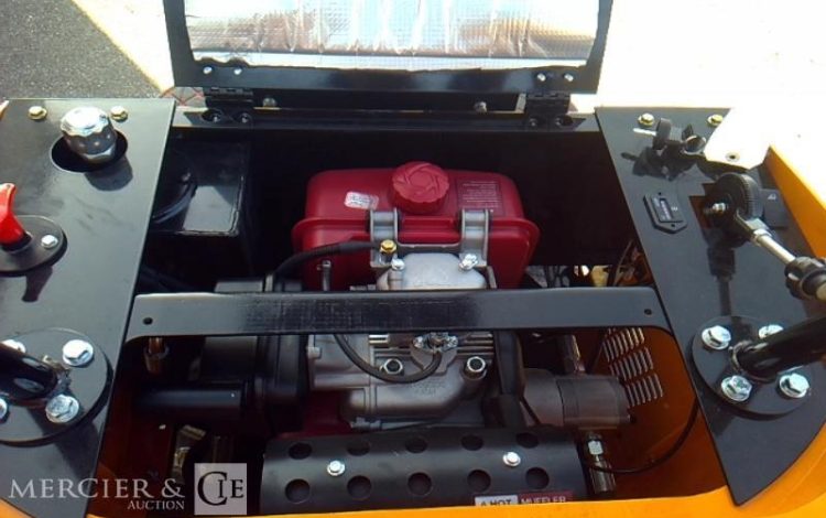 HIGHTOP MICROPELLE HT10 SUR CHENILLES DIESEL 1T – ANNEE 2026 – MATERIEL NEUF JAUNE 48 304