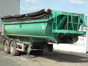 ROBUSTE KAISER SEMI REMORQUE BENNE BASCULANTE – 2 ESSIEUX –  PTAC : 33 TONNES – ANNEE 2004  568BKN59