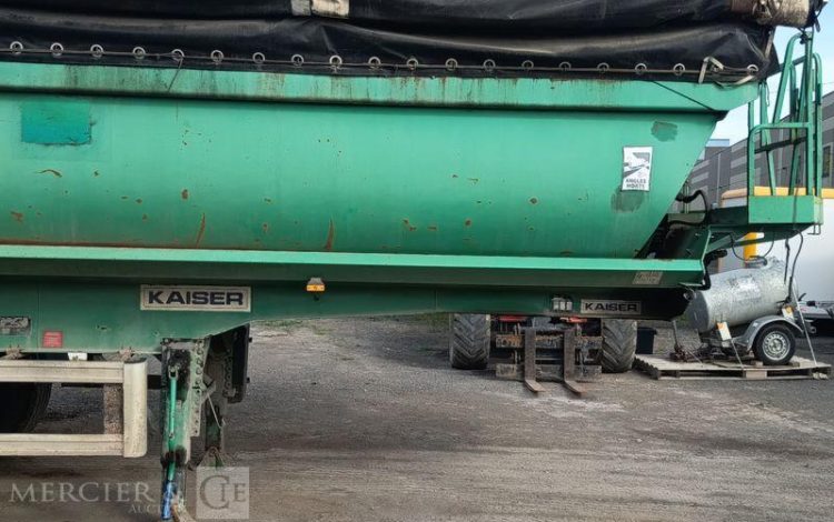 ROBUSTE KAISER SEMI REMORQUE BENNE BASCULANTE – 2 ESSIEUX –  PTAC : 33 TONNES – ANNEE 2004  568BKN59