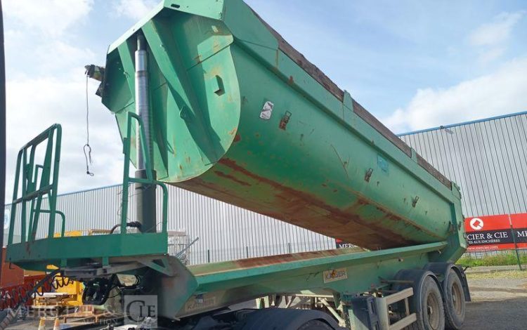 ROBUSTE KAISER SEMI REMORQUE BENNE BASCULANTE – 2 ESSIEUX –  PTAC : 33 TONNES – ANNEE 2004  568BKN59