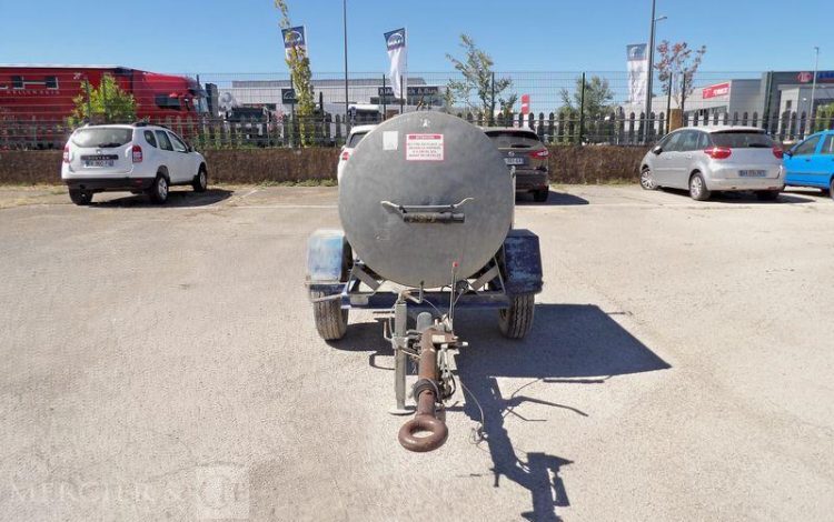 TONNE A EAU 1000 LITRES  7495WE84