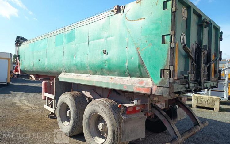TRAILOR SEME REMORQUE BENNE BASCULANTE 2 ESSIEUS – PTAC : 33 TONNES – ANNEE 2017  810CTQ59