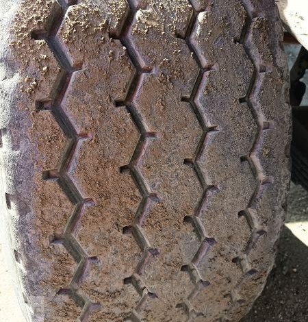 TRAILOR SEME REMORQUE BENNE BASCULANTE 2 ESSIEUS – PTAC : 33 TONNES – ANNEE 2017  810CTQ59