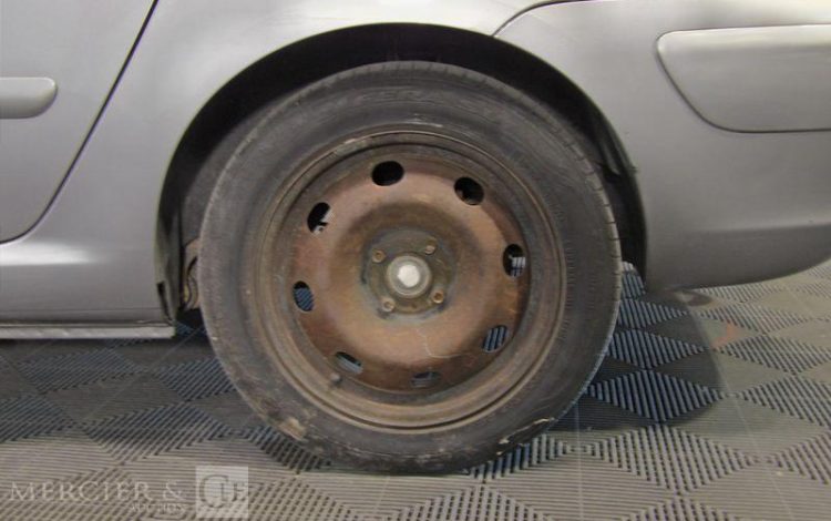 PEUGEOT 307 SW 2.0 HDI 110 GRIS AS-086-CB