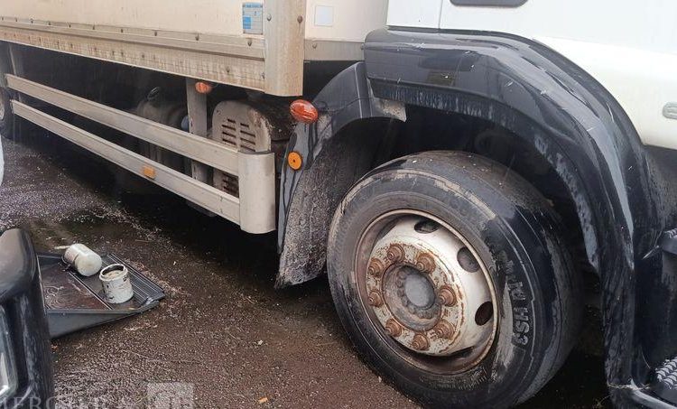 IVECO EUROCARGO 120E18 AVEC HAYON EN DESIGNATION – DIESEL – 167471 KMS BLANC BM-748-NC
