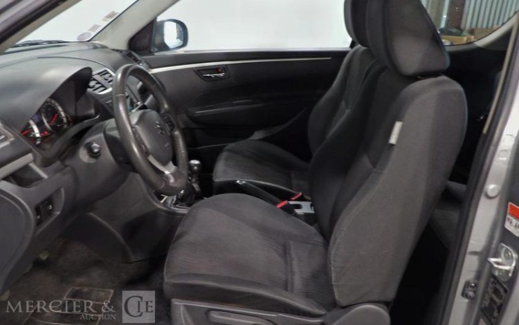 SUZUKI SWIFT 1.2 VVT 95CH GLX GRIS BW-227-WJ
