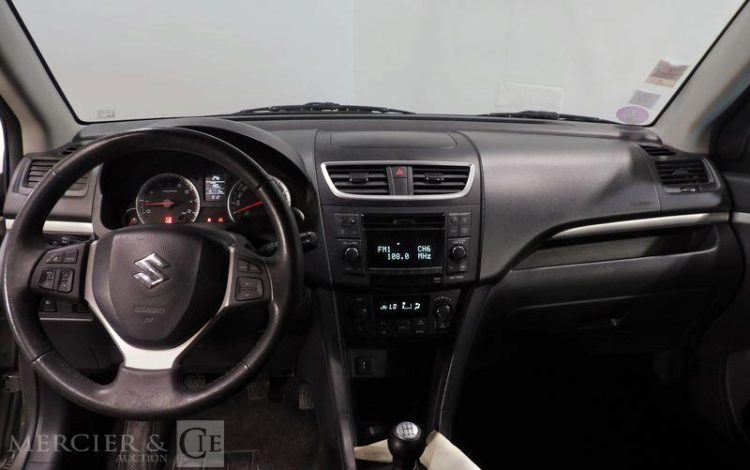 SUZUKI SWIFT 1.2 VVT 95CH GLX GRIS BW-227-WJ