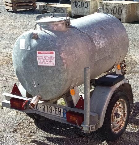 HUBIERE REMORQUE CITERNE 500L  CD-273-EH