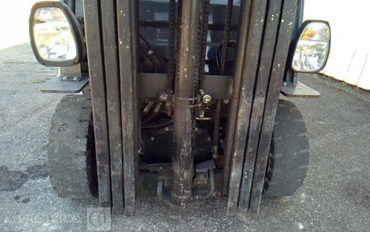 TOYOTA CHARIOT MAT FRONTAL 02-8FGF18 – 1T4 – 1240H – AN2016  CHA010087