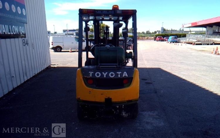 TOYOTA CHARIOT MAT FRONTAL 02-8FGF18 – 1T4 – 1240H – AN2016  CHA010087