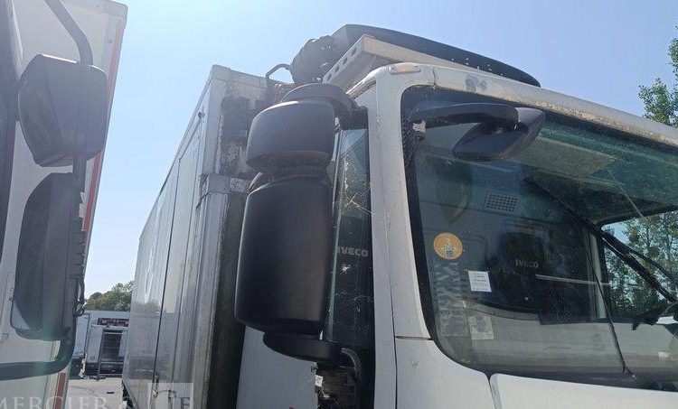 IVECO EUROCARGO 140 E 18 AVEC GROUPE FRIGO EN DESIGNATION – DIESEL – 146078 KMS BLANC CJ-993-DX