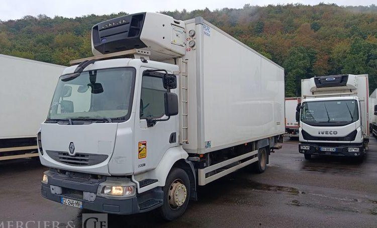 RENAULT PORTEUR 220 DXI AVEC GROUPE FROID CARRIER – DIESEL –  CL-246-HV