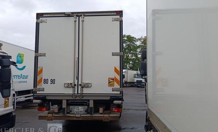 RENAULT PORTEUR 220 DXI AVEC GROUPE FROID CARRIER – DIESEL –  CL-246-HV