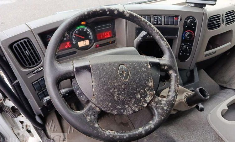 RENAULT PORTEUR 220 DXI AVEC GROUPE FROID CARRIER – DIESEL –  CL-246-HV