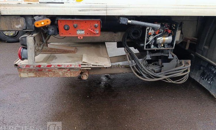 RENAULT PORTEUR 220 DXI AVEC GROUPE FROID CARRIER – DIESEL –  CL-246-HV