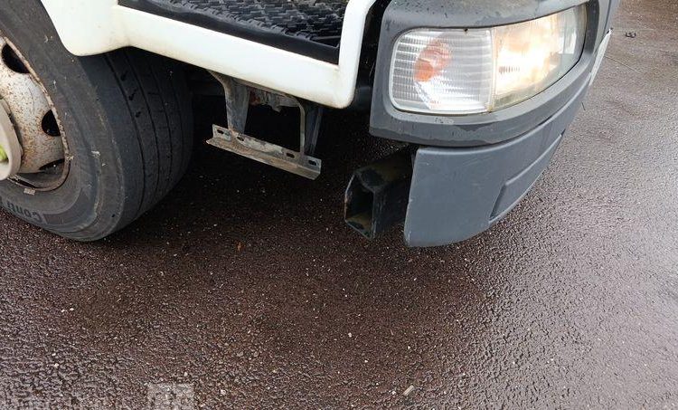 RENAULT PORTEUR 220 DXI AVEC GROUPE FROID CARRIER – DIESEL –  CL-246-HV