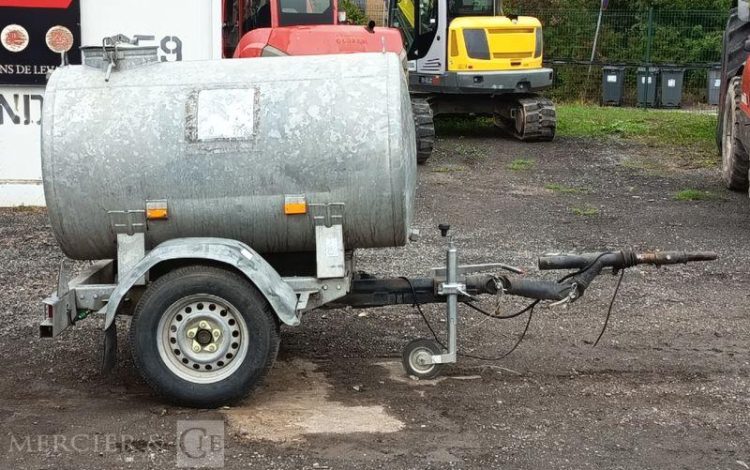 HUBIERE TONNE A EAU 100L  CM-720-EP