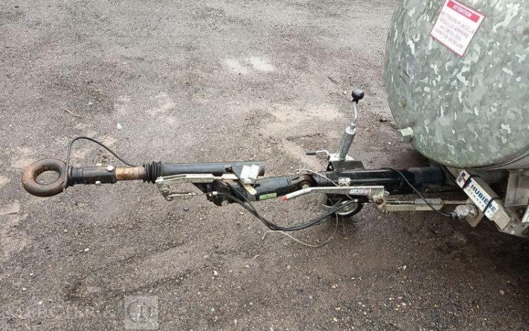 HUBIERE TONNE A EAU 100L  CM-720-EP