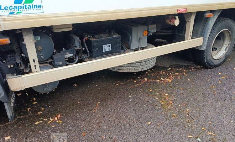 IVECO EUROCARGO 75E16 AVEC GROUPE FRIGO CARRIER EN DESIGNATION – DIESEL BLANC CN-144-HX