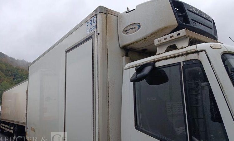 IVECO EUROCARGO 75E16 AVEC GROUPE FRIGO CARRIER EN DESIGNATION – DIESEL BLANC CN-144-HX