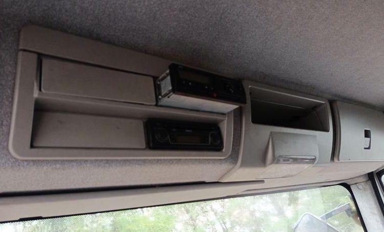 IVECO EUROCARGO 75E16 AVEC GROUPE FRIGO CARRIER EN DESIGNATION – DIESEL BLANC CN-144-HX