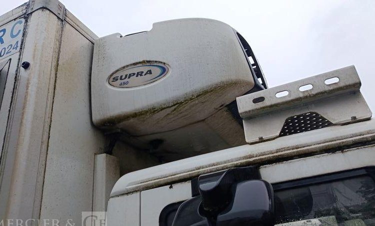 IVECO EUROCARGO 75E16 AVEC GROUPE FRIGO CARRIER EN DESIGNATION – DIESEL BLANC CN-144-HX