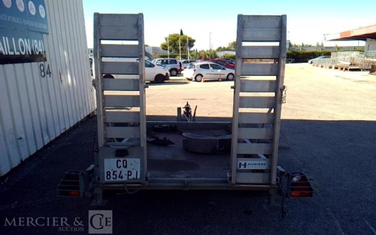 HUBIERE REMORQUE PORTE ENGIN 2T  CQ-854-PJ