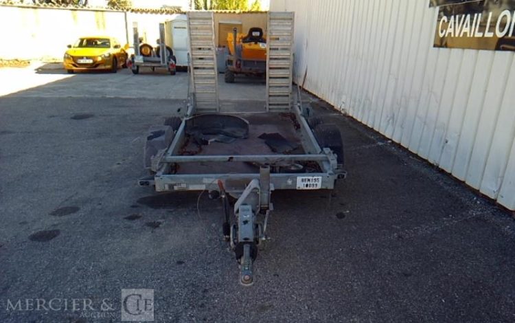 HUBIERE REMORQUE PORTE ENGIN 2T  CQ-854-PJ