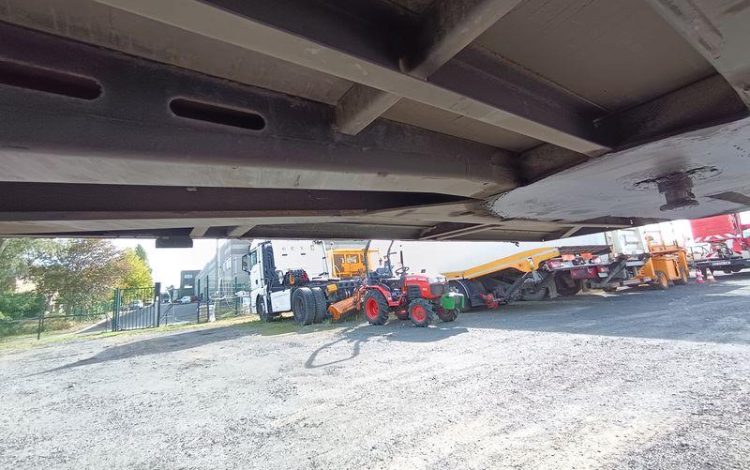 KRONE SEMI REMORQUE BACHEE 3 ESSIEUX – PTAC : 38 TONNES – ANNEE 2013  CS-563-LC