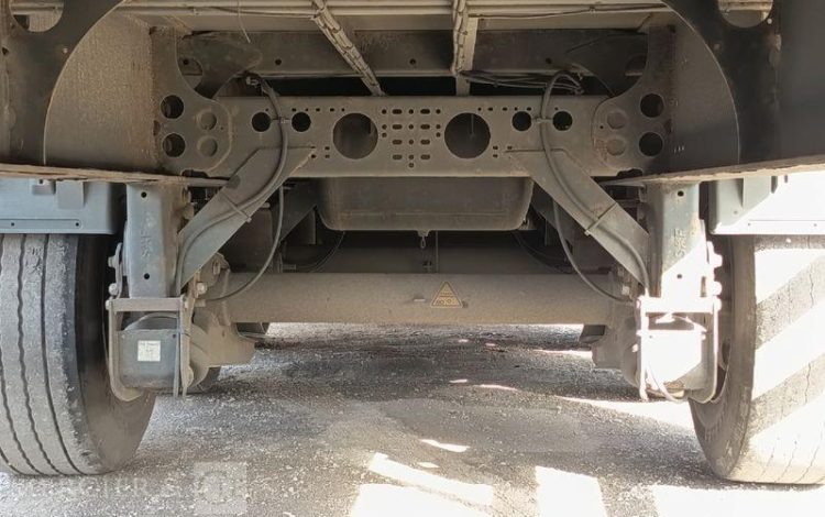 KRONE SEMI REMORQUE BACHEE 3 ESSIEUX – PTAC : 38 TONNES – ANNEE 2013  CS-563-LC