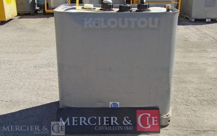 CUVE FUEL 700L PALETTISABLE  CUV010696