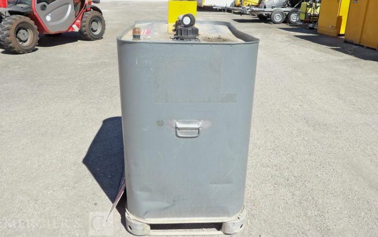 CUVE FUEL 700L PALETTISABLE  CUV010696
