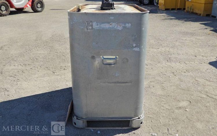 CUVE FUEL 700L FOURCHABLE  CUV010808