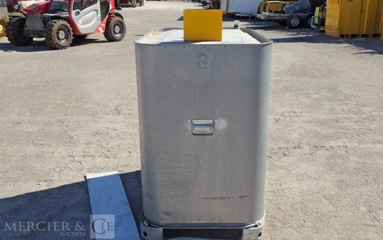 CUVE FUEL 700L FOURCHABLE  CUV010818