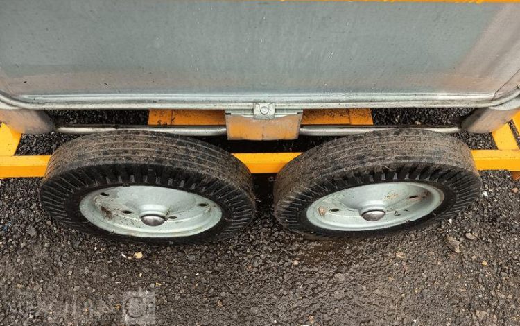 CUVE FUEL 700L CHARIOT ROULANT  CUV011005