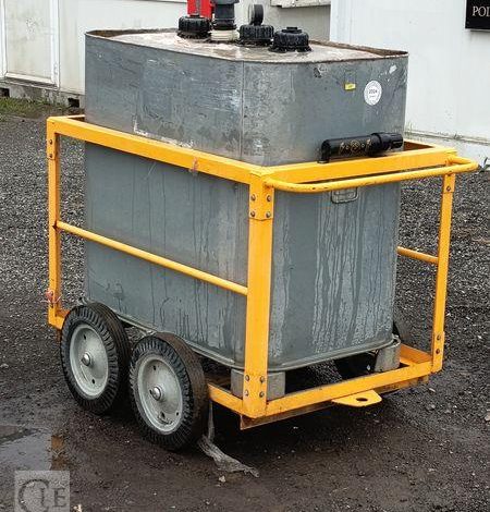 2 CUVE FUEL 700L CHARIOT ROULANT  CUV011010