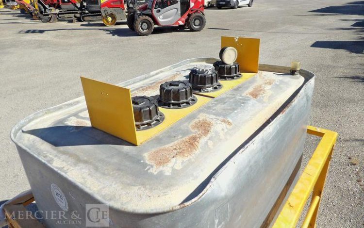 CUVE FUEL 700L CHARIOT ROULANT  CUV011241