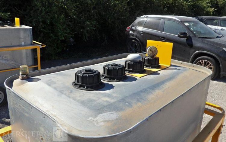 CUVE FUEL 700L CHARIOT ROULANT  CUV011250