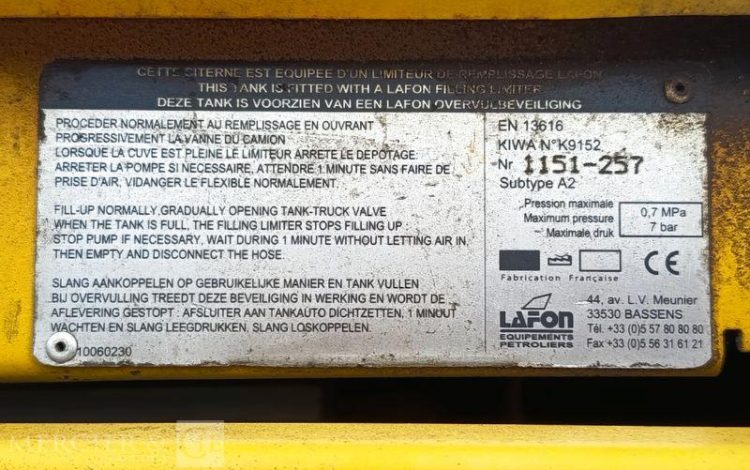 CUVE CARBURANT  CUVV010023
