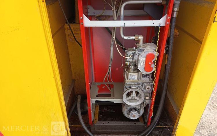 CUVE CARBURANT  CUVV010023
