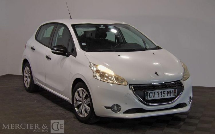 PEUGEOT 208 AFF PACK CD CLIM  CV-715-MH