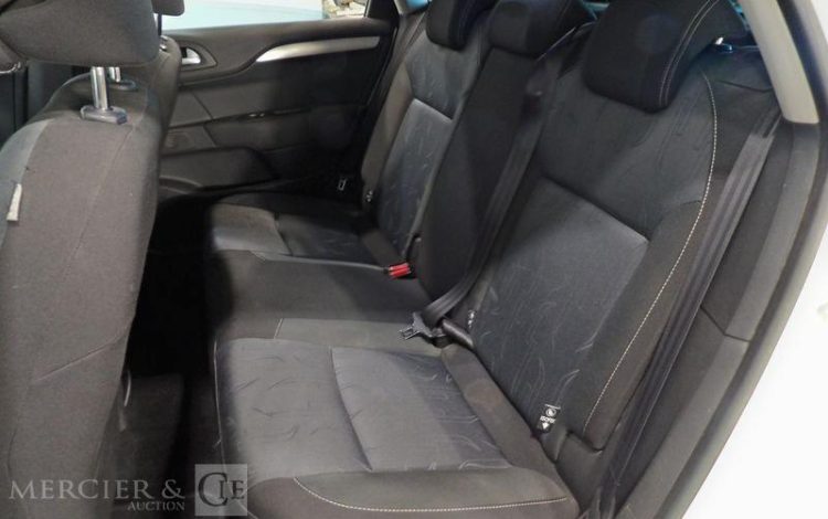 CITROEN C4 1.6 E-HDI 115CH MILLENIUM BLANC CW-625-ZE