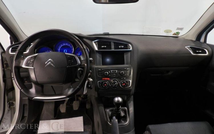 CITROEN C4 1.6 E-HDI 115CH MILLENIUM BLANC CW-625-ZE