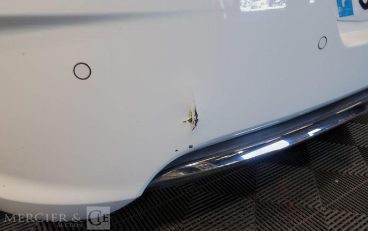 CITROEN C4 1.6 E-HDI 115CH MILLENIUM BLANC CW-625-ZE