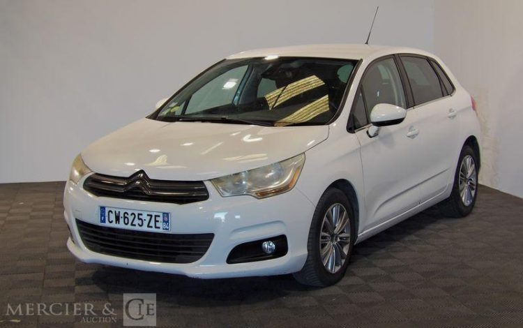 CITROEN C4 1.6 E-HDI 115CH MILLENIUM BLANC CW-625-ZE