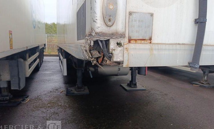FRUEHAUF SEMI REMORQUE FRIGORIFIQUE EN DESIGNATION PTAC : 38 TONNES- DIESEL  CW-769-VE