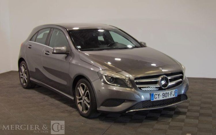 MERCEDES CLASSE A200 2,2 CDI 135CH BUSINESS EXECUTIVE 7G-DCT BVA GRIS CY-901-FJ