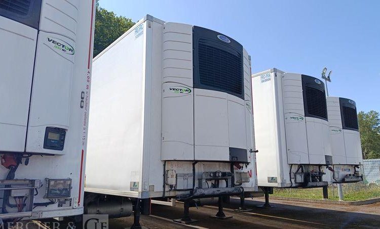 DACIA SEMI REMORQUE FRIGORIFIQUE EN DESIGNATION – PTAC : 38 T – DIESEL – 601116 KMS  CZ-720-TP
